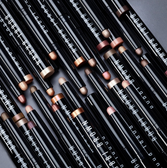 Bobbi Brown Long-Wear Cream Shadow Stick- Incandescent (Metallic)- 05 oz./1.6 g - Picture 9 of 16